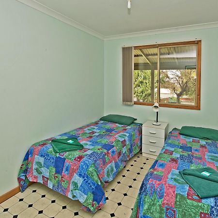 Acclaim Pine Grove Holiday Park Esperance Exterior foto